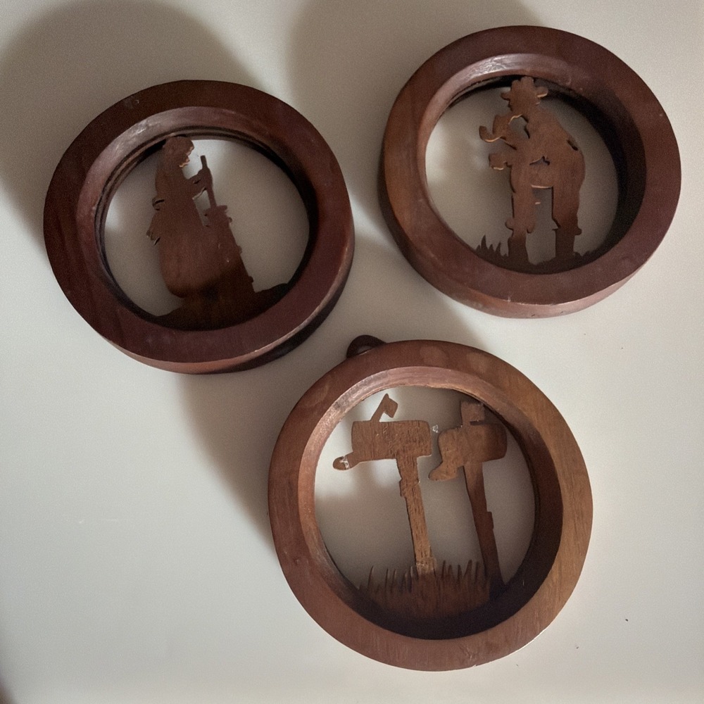 Marlow Woodcuts, Americus, Kansas, 1987, Wall Decor, Wood carving, Set Of 3